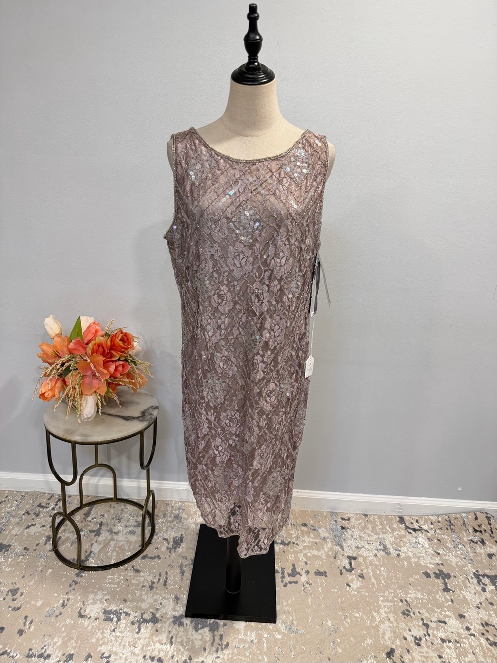 Pisarro Nights Mauve Lace Sequin Embellished Sleeveless Shift Midi Dress Size 16